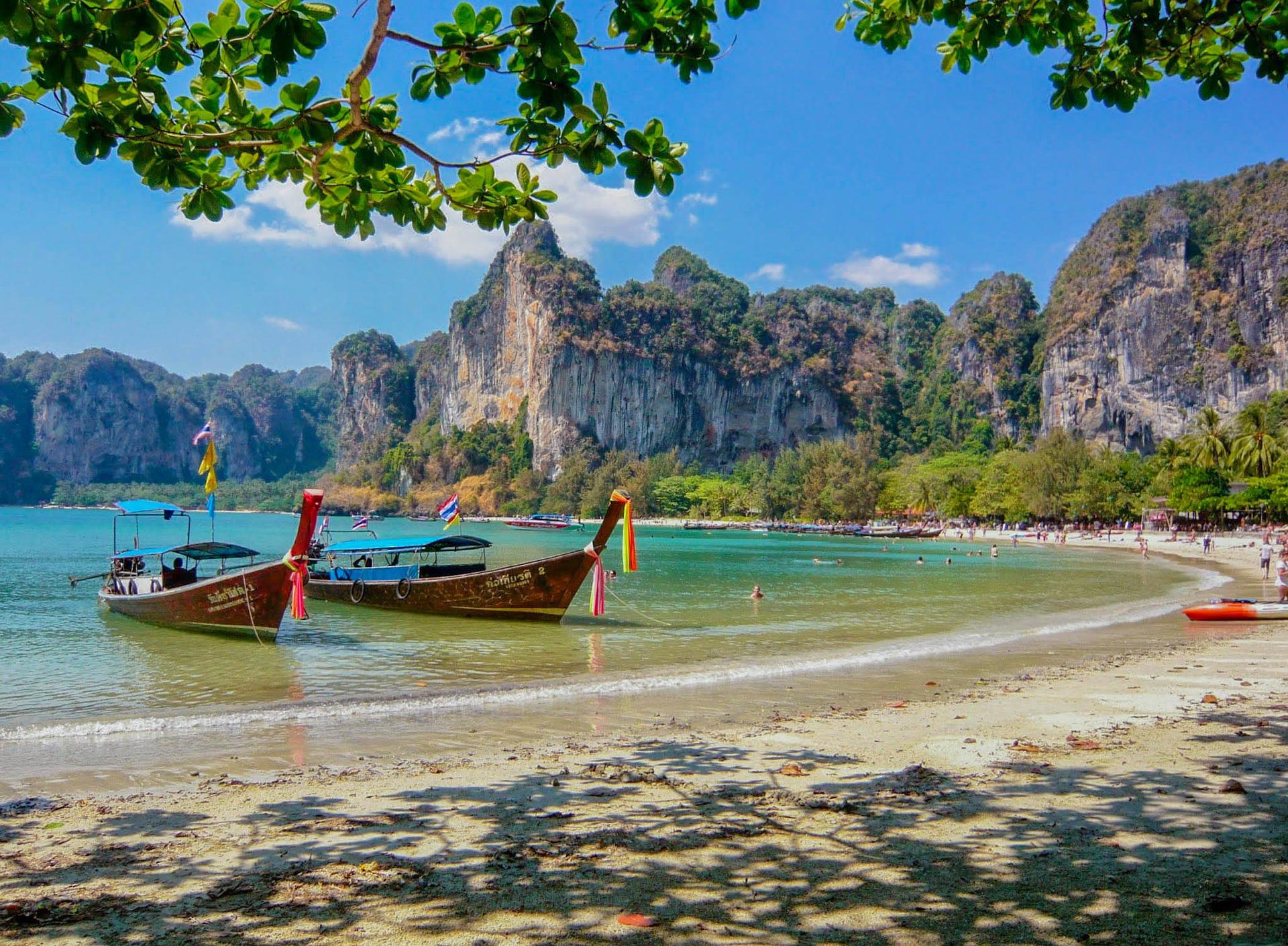 Таиланд уточнил условия въезда туристов с 1 мая