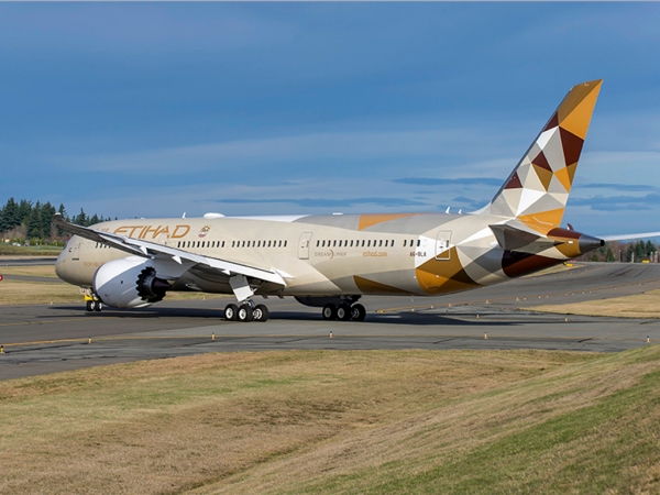 Etihad Airways будет летать на Boeing 787 Dreamliner